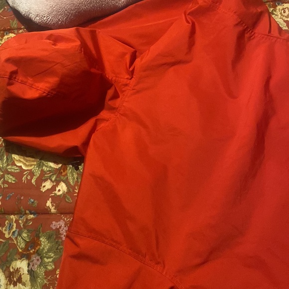 Don’t need it no more this is brand new never worn. - Picture 4 of 6